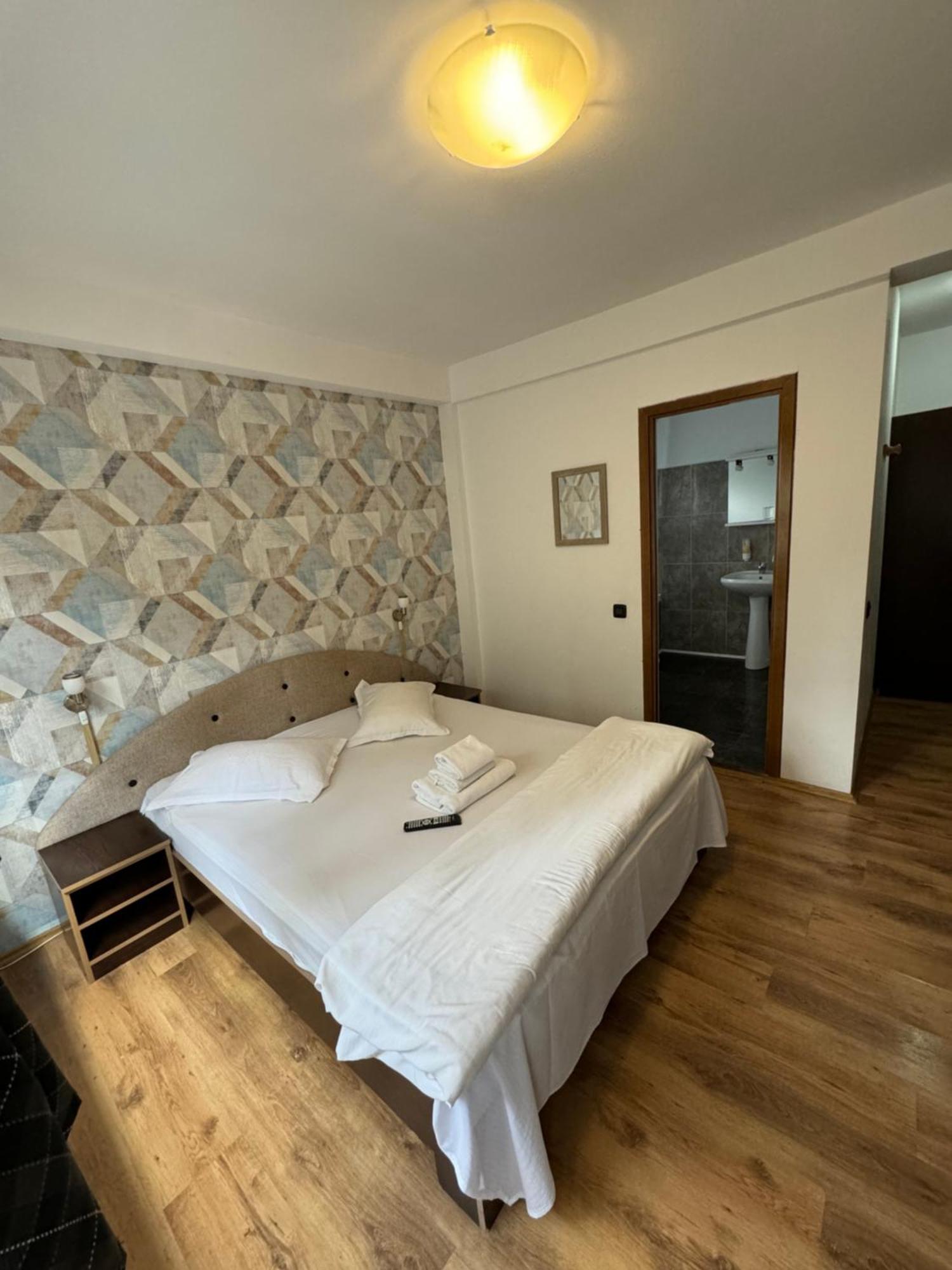 Casa David Hotel Busteni Bagian luar foto
