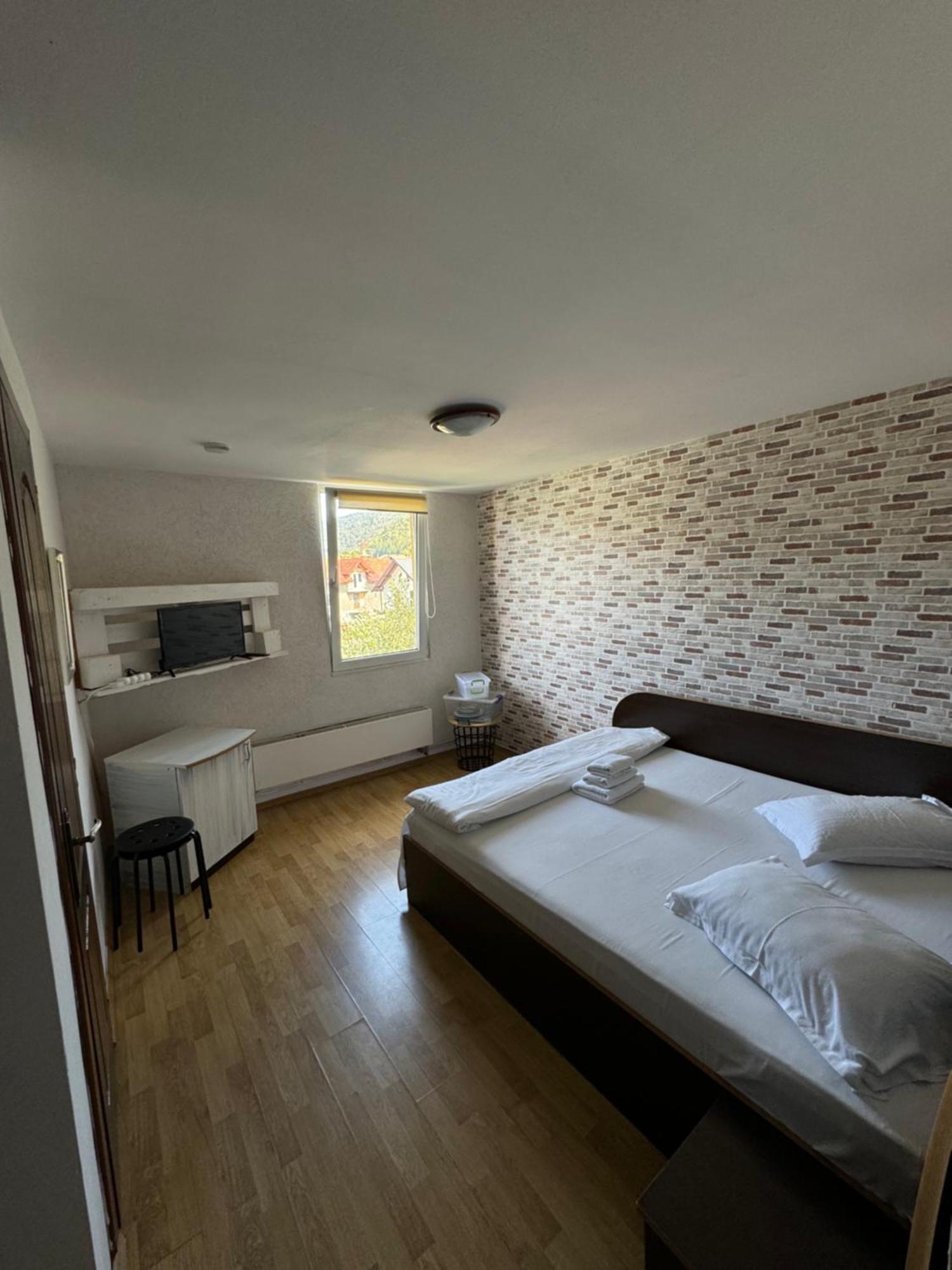 Casa David Hotel Busteni Bagian luar foto