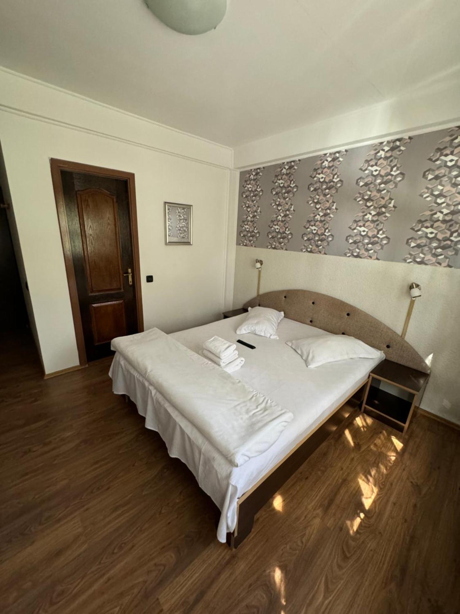 Casa David Hotel Busteni Bagian luar foto