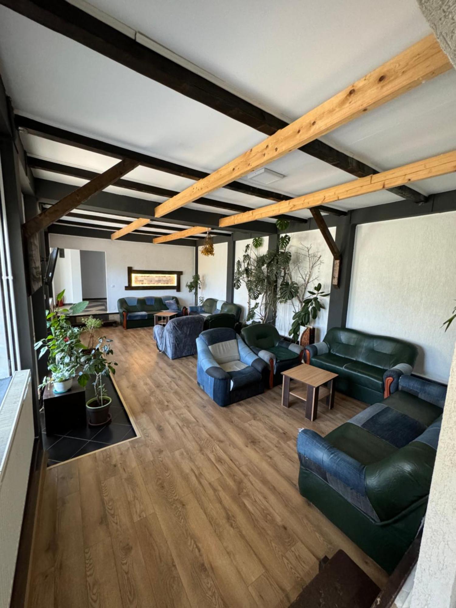 Casa David Hotel Busteni Bagian luar foto